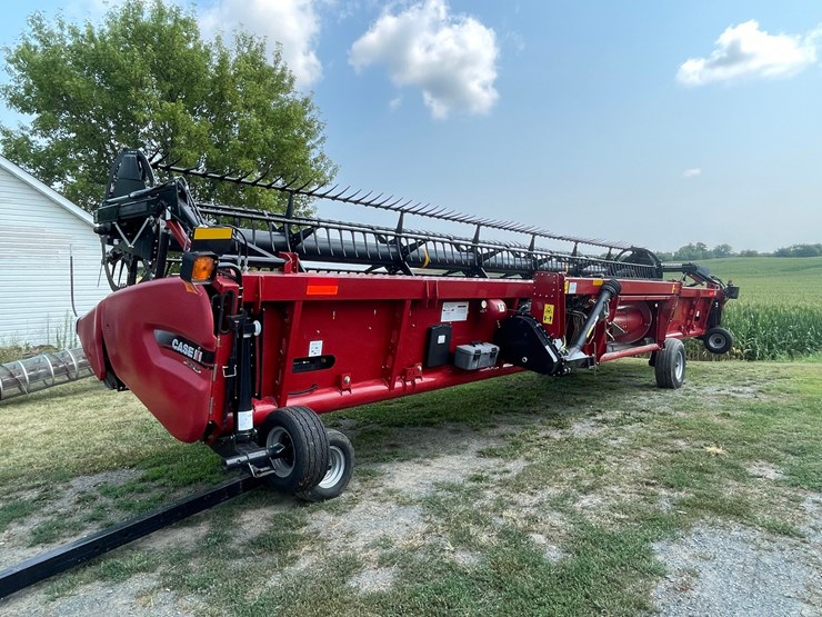 2018-case-ih-3162-image-7