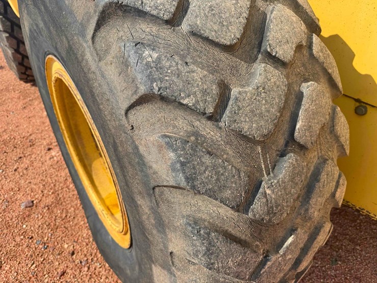 deere-544h-image-17