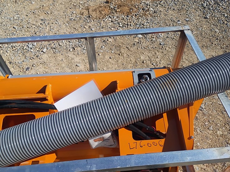 #l76-006-•-landhonor-concrete-mixer-skid-steer-attachment-image-9