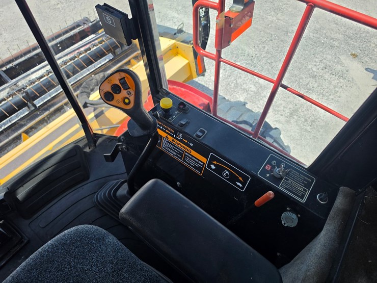 2005-new-holland-hw305-image-10