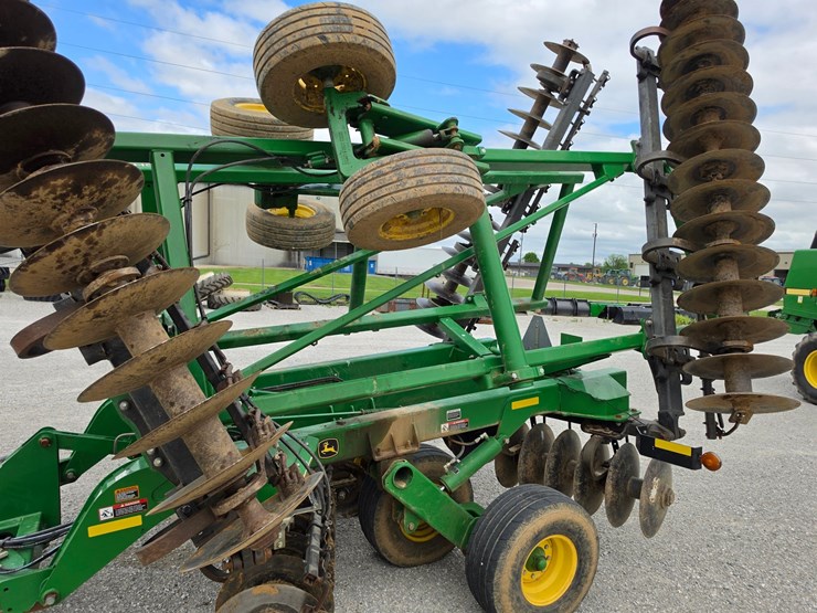 2019-john-deere-2630-image-7