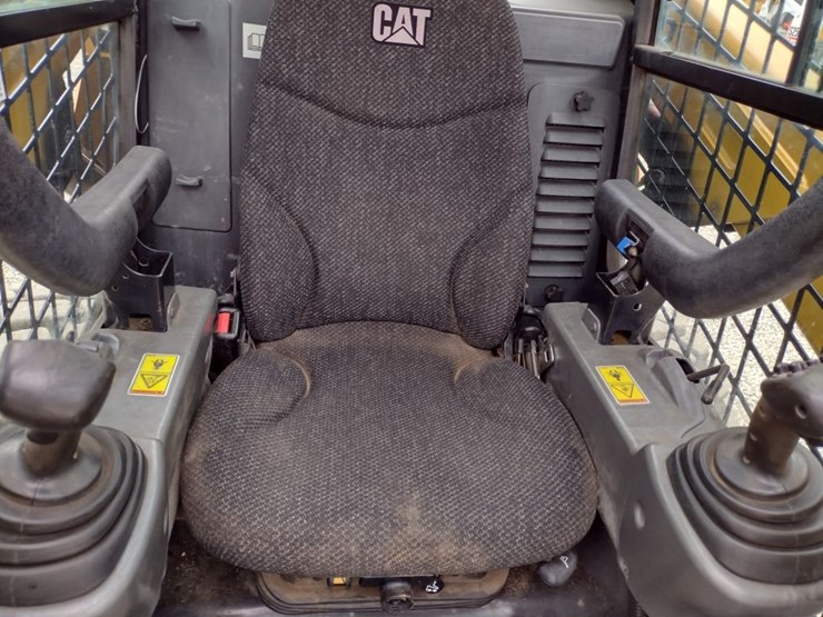 caterpillar-262d-image-9