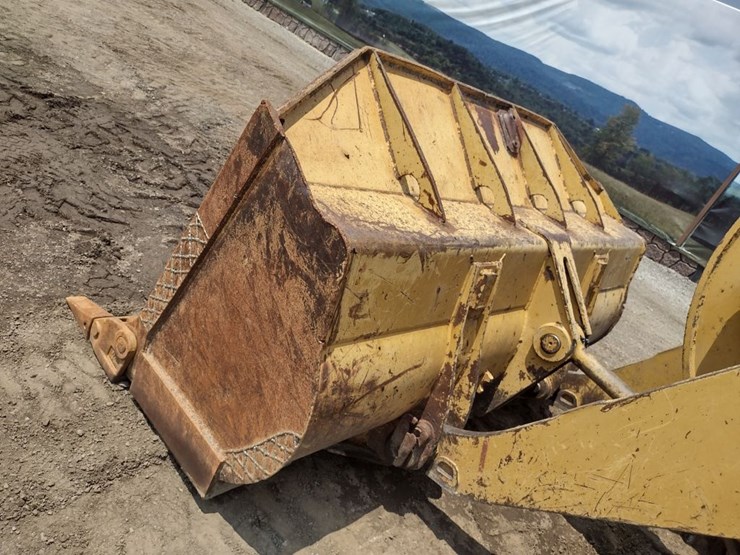 caterpillar-953c-image-23