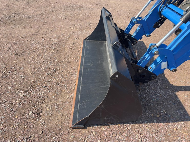 new-holland-t4.75-image-7
