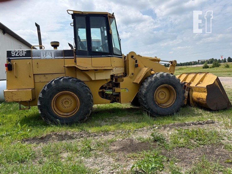 1997-caterpillar-928f-image-1