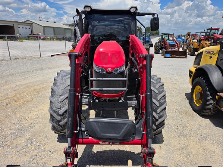2021-massey-ferguson-6713-image-4