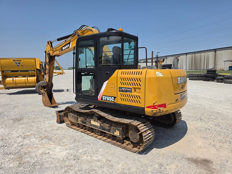 2019-sany-sy95c-image-16