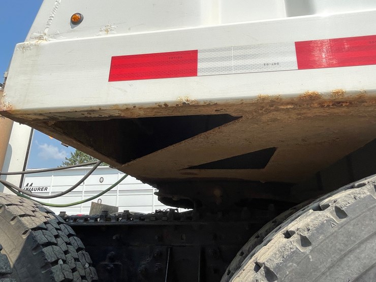 #1260-•-2013-jet-co-tandem-axle-26'-grain-trailer-(has-wi-title)-image-10