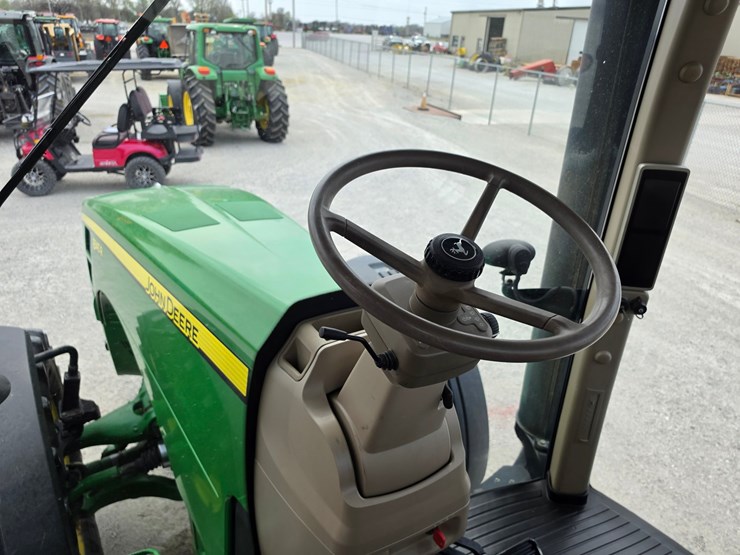 2010-john-deere-8345r-image-17
