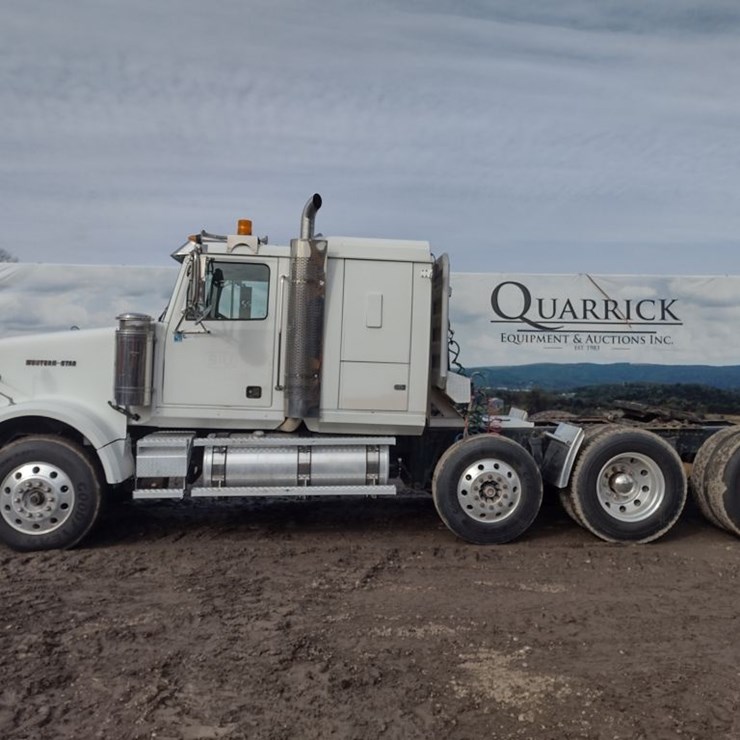 2005 WESTERN STAR 4900FA