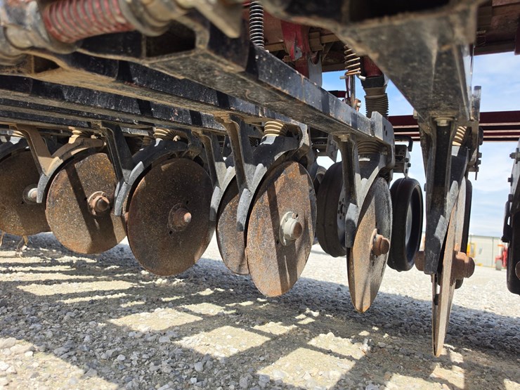 case-ih-5300-image-3