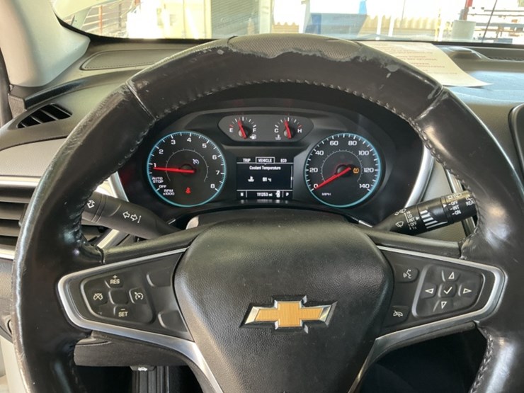 2018-chevrolet-equinox-image-16