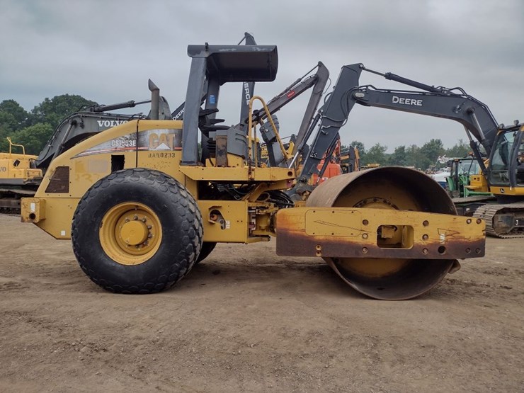 caterpillar-cs-533e-image-3
