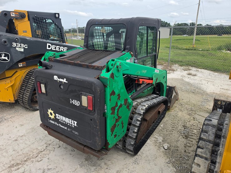 2015-bobcat-t450-image-19