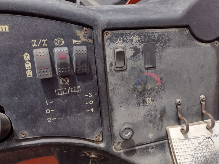 2005-jlg-g10-55a-image-8