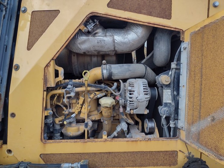 deere-650k-lgp-image-34