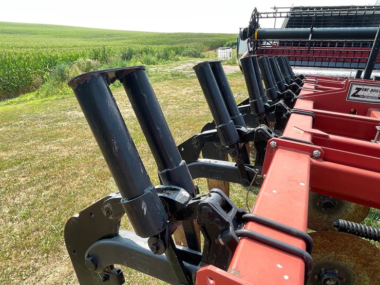 case-ih-5000-image-30