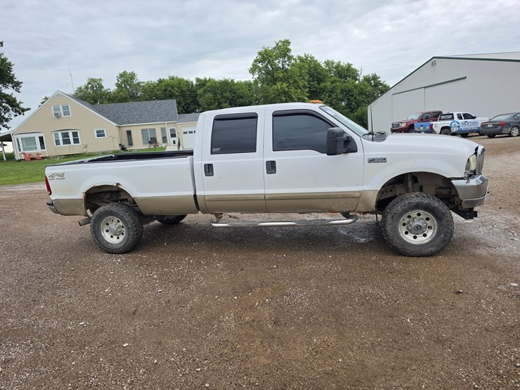 2001-ford-f350-image-24