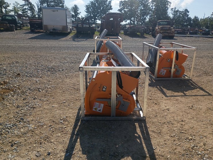 #l76-006-•-landhonor-concrete-mixer-skid-steer-attachment-image-3