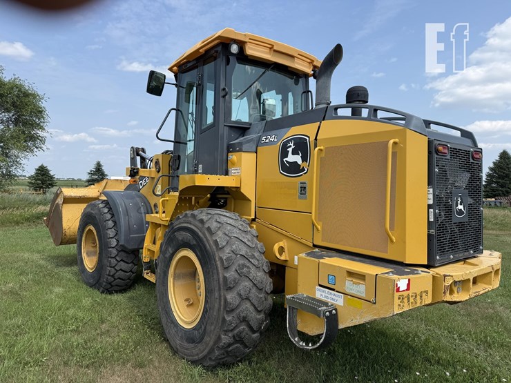 2019-deere-524l-image-25