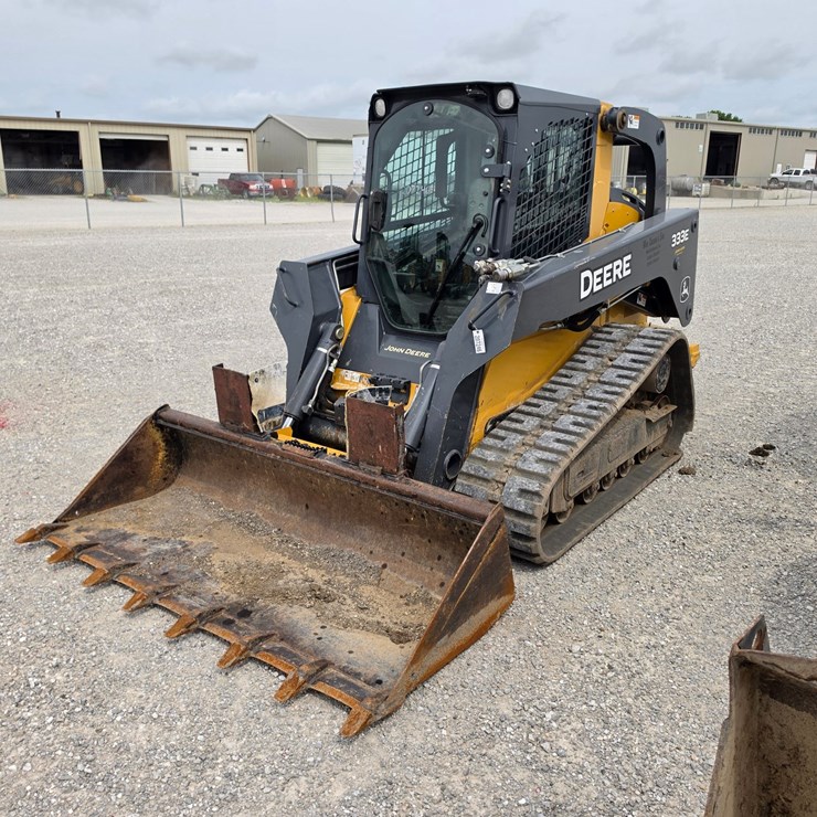 2014 DEERE 333E