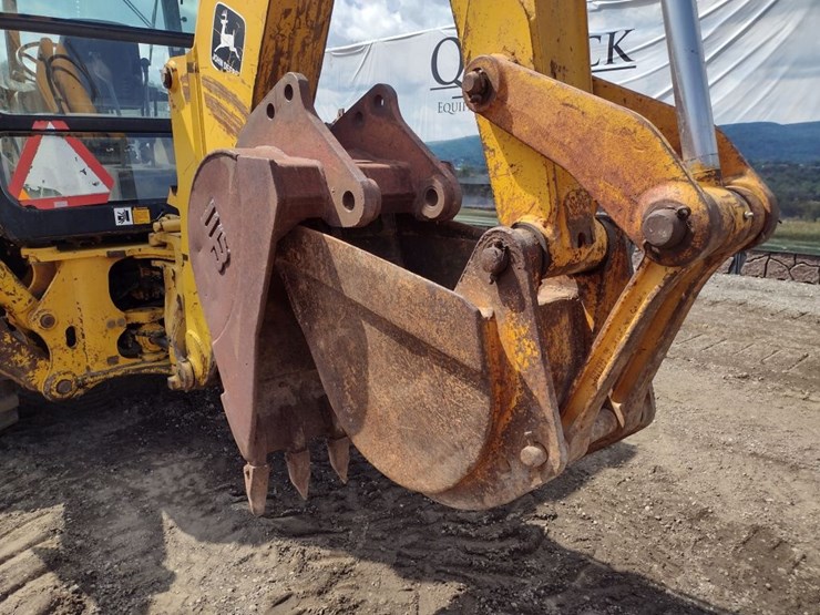 john-deere-310d-image-36