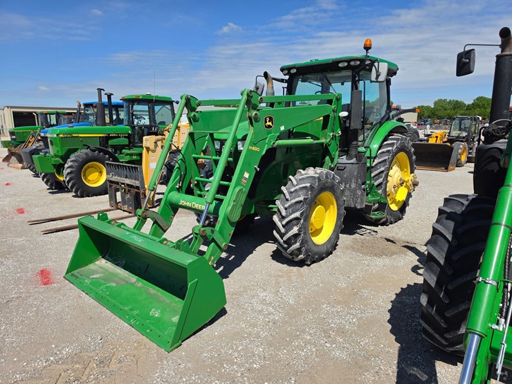 2014-john-deere-7210r-image-1