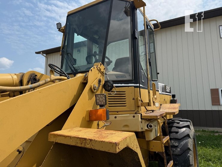 1997-caterpillar-928f-image-10