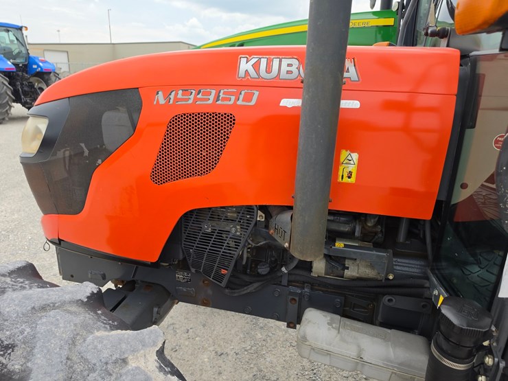 2014-kubota-m9960-image-8