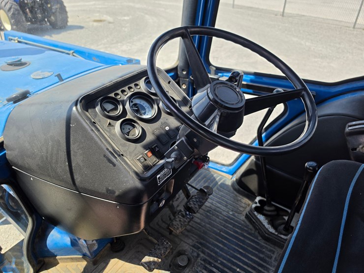 1990-ford-7710-image-12