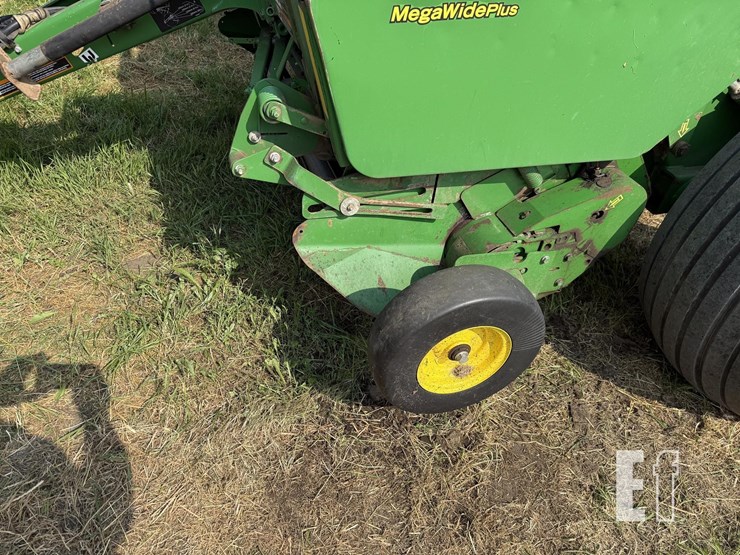 john-deere-569-image-2