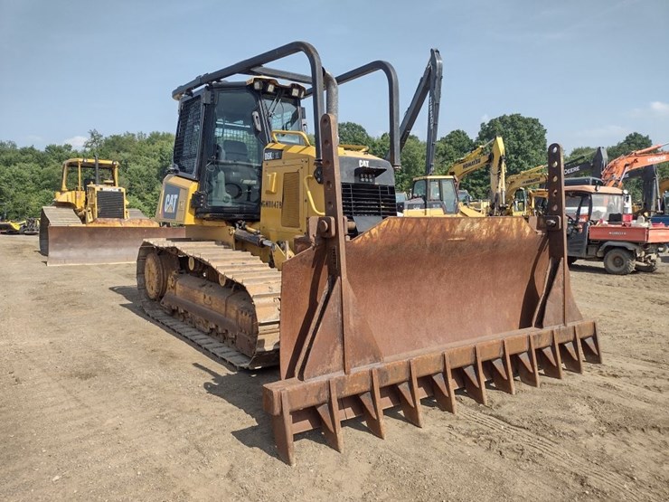 caterpillar-d6k2-xl-image-40