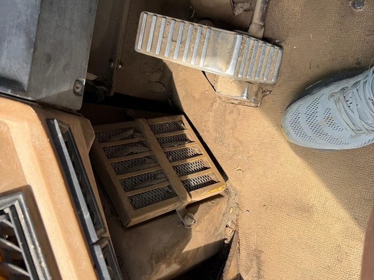 1997-caterpillar-928f-image-27