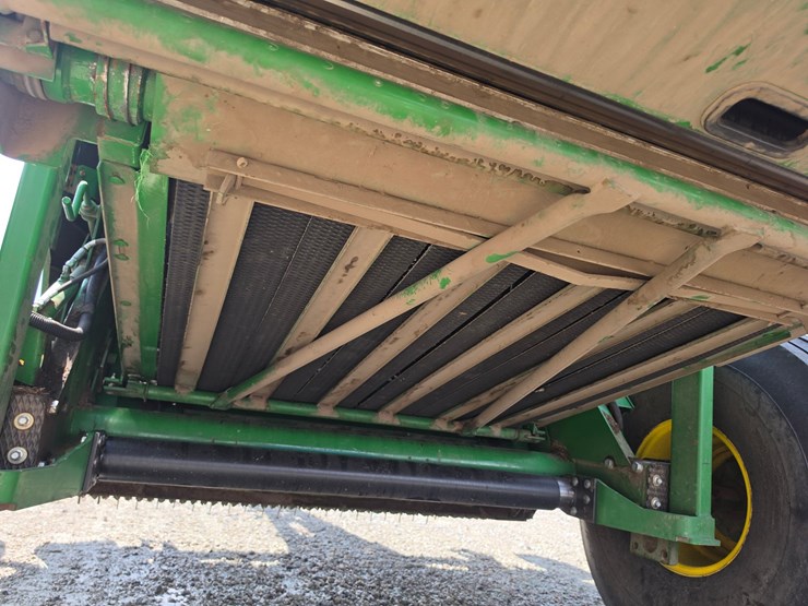 2012-john-deere-468-image-9