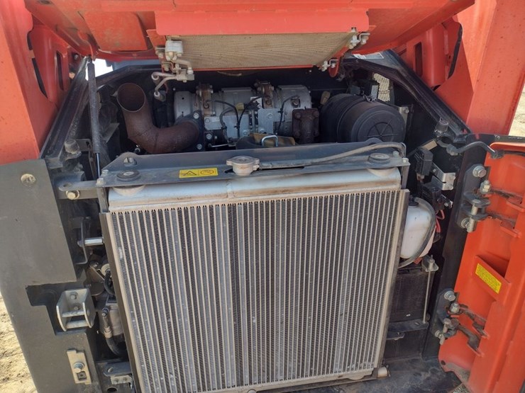 kubota-svl65-image-30