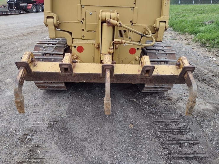 caterpillar-939c-image-21