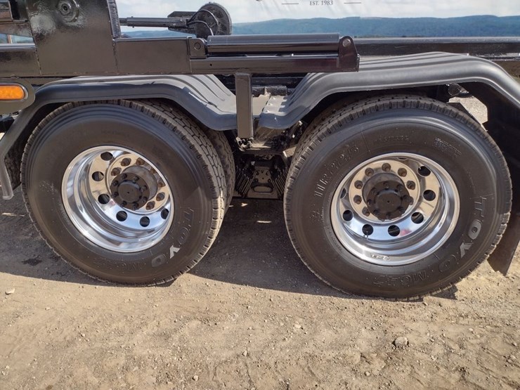 kenworth-t880-image-15