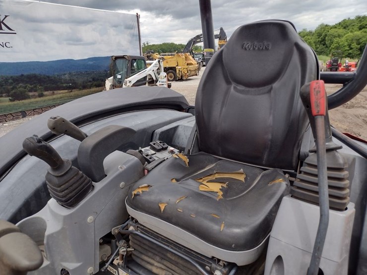kubota-kx057-4-image-11