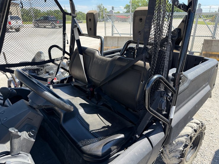 2021-honda-pioneer-700-image-5