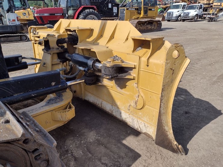 caterpillar-d6k2-xl-image-24