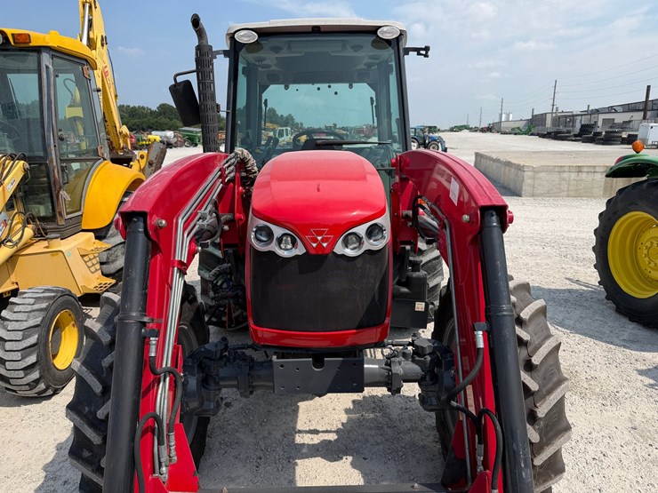 massey-ferguson-4610-image-3