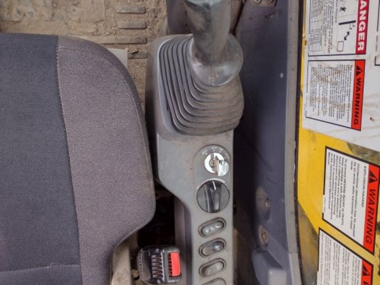 komatsu-pc360-lci-11-image-9