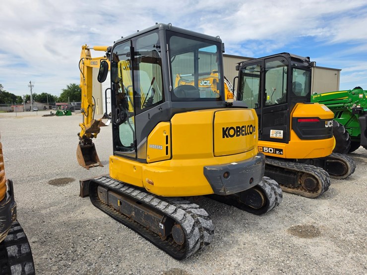 2021-kobelco-sk55srx-6e-image-13