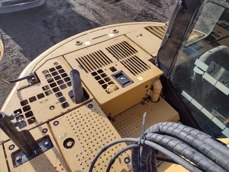 caterpillar-314c-image-37