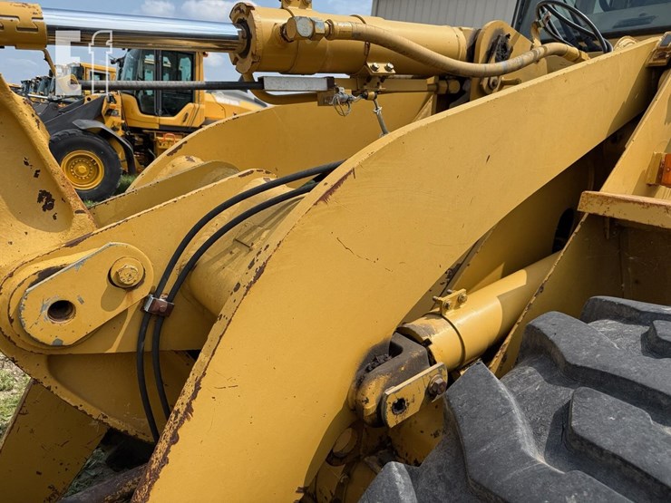 1997-caterpillar-928f-image-9