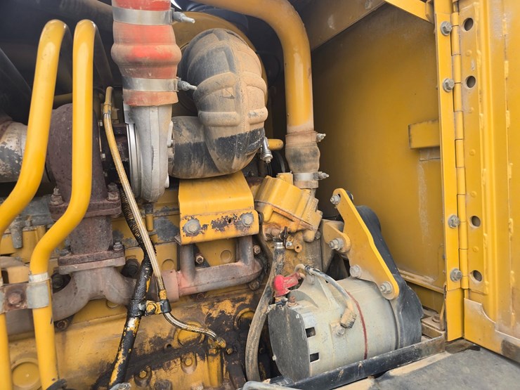 2007-caterpillar-12h-image-76