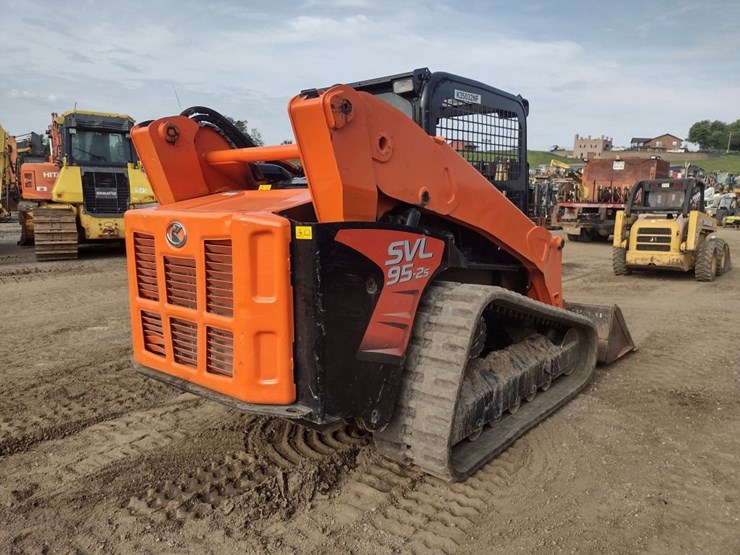 kubota-svl95-2s-image-36