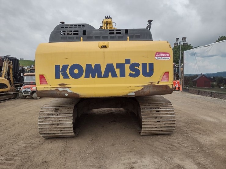 komatsu-pc360-lci-11-image-4