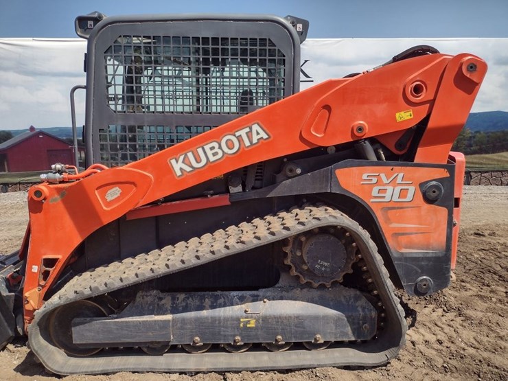 kubota-svl90-image-12