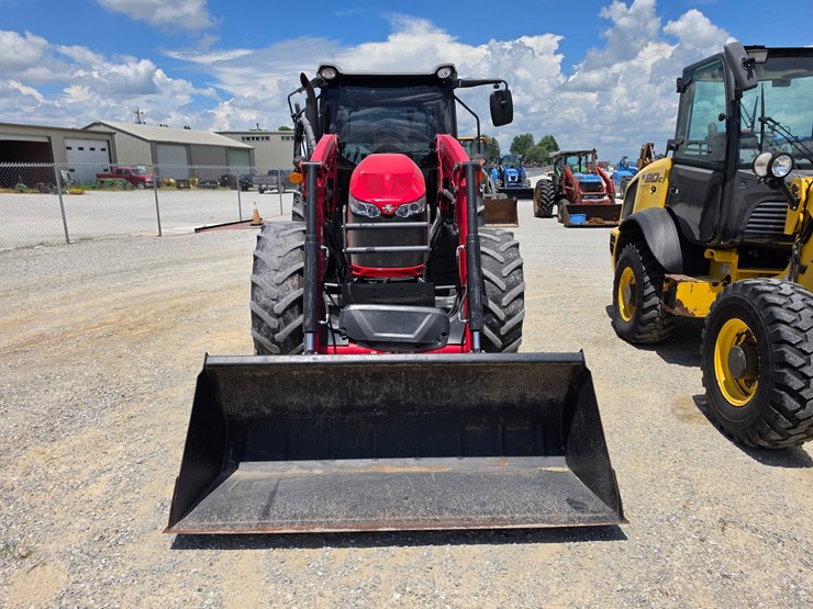 2021-massey-ferguson-6713-image-2